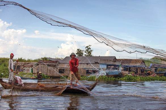 AmaWaterways, AmaDara, Fishermen.jpg